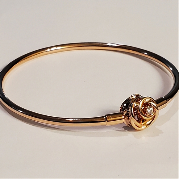 Authentic NEW Pandora Pandora Moments Encircled Clasp Bangle 14KRGP CZ - Picture 12 of 12